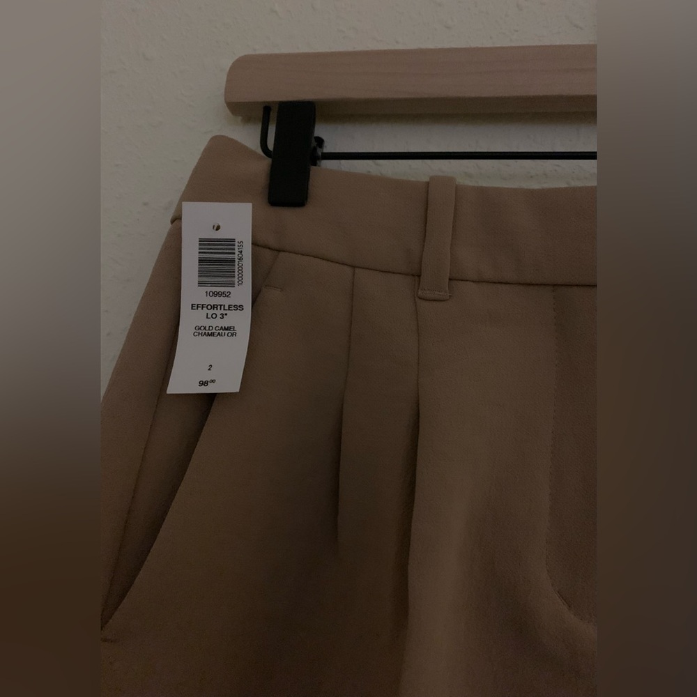 Aritzia The Effortless Short™ Lo-rise Mini Shorts Gold Camel - Picture 8 of 8